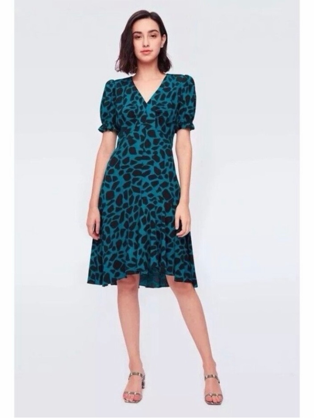 Diane Von Furstenberg DVF Alexis Giraffe Print Dress Sz 4 Puff Sleeve Teal Goth - Picture 3 of 15